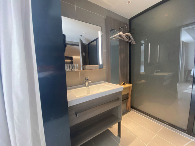 Bathroom 3, Hanting Hotel Nantong Central Business District Langshan Scenic Area, Nantong