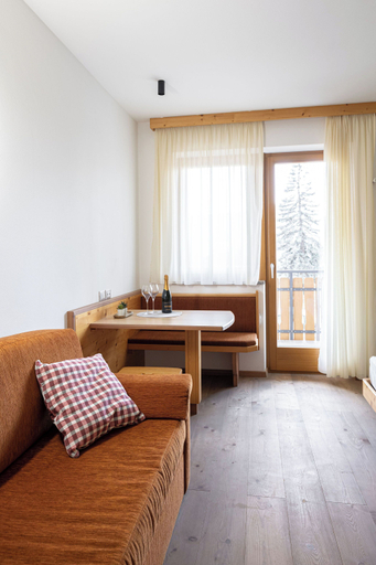 Bedroom 4, Grunwald, Bolzano