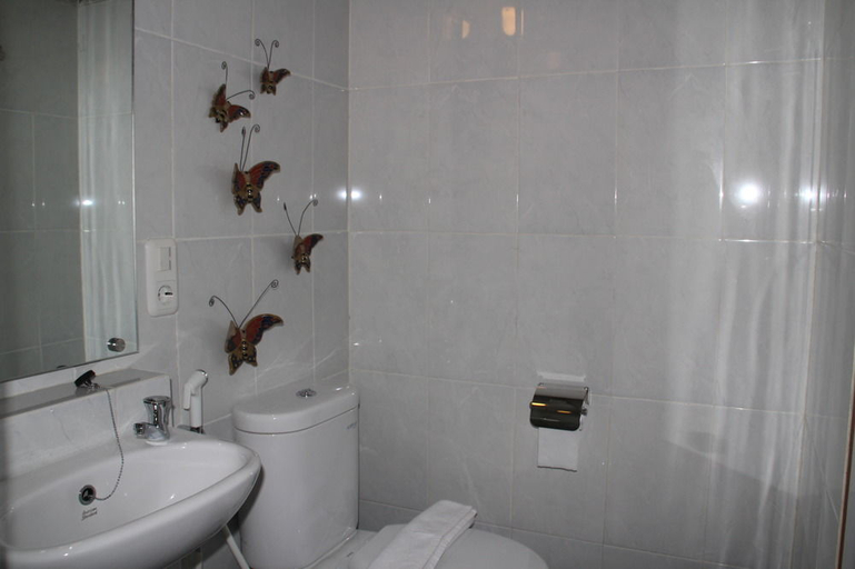 Bathroom, Natura Rumah Singgah Guest House, Banyumas