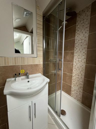 Bathroom, The White Swan Hotel, Calderdale