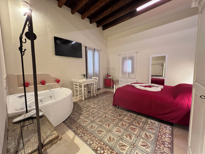 Bedroom 5, La Dimora Degli Dei, Taranto