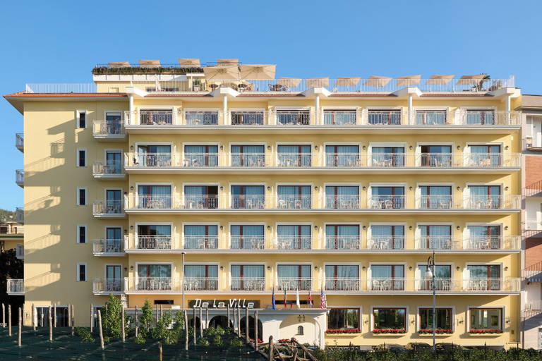 Exterior & Views 2, Grand Hotel De La Ville, Napoli