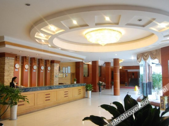 Others 2, Xing Long Hotel&Suite, Ngawa Tibetan and Qiang
