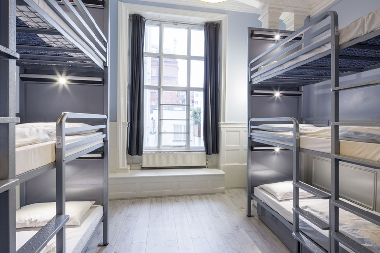 Others 4, Astor Hyde Park – 18 to 40 years, London