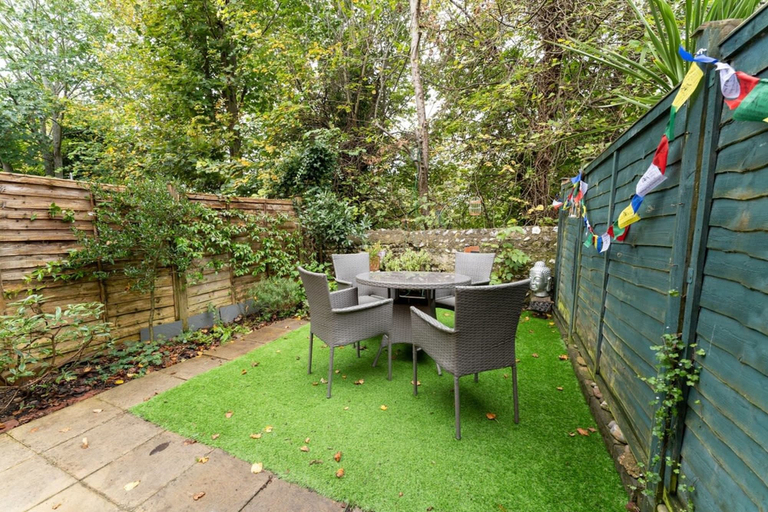 Room 3, Host Stay Shanklin House, Brighton and Hove