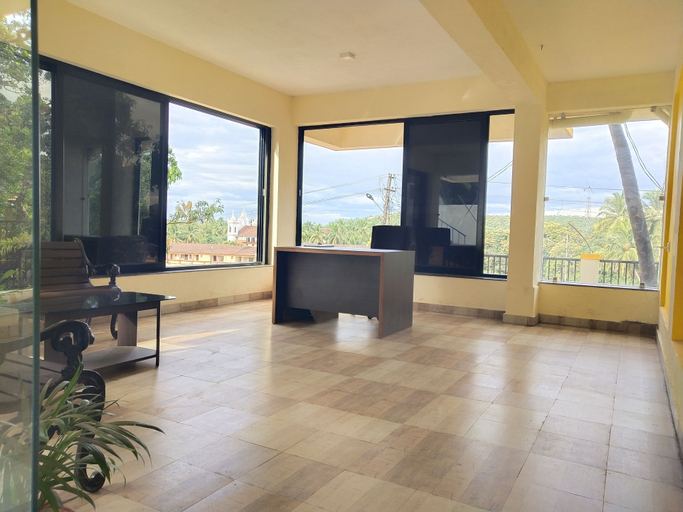 Public Area 2, Casajuliana, North Goa