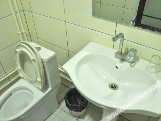 Others 4, Riyue Inn, Yuncheng