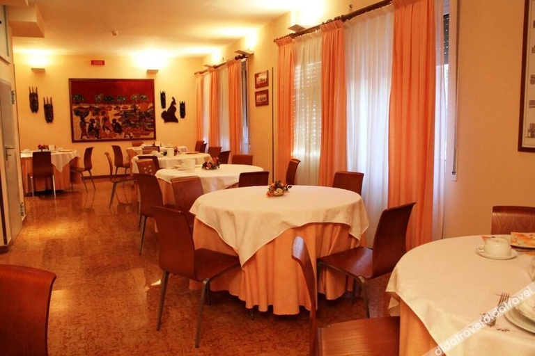 Food & Drinks 4, La Casa Di Nazareth, Roma