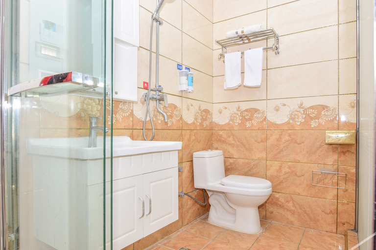 Bathroom 3, Huainan blog express hotel(Dongcheng market store), Huainan
