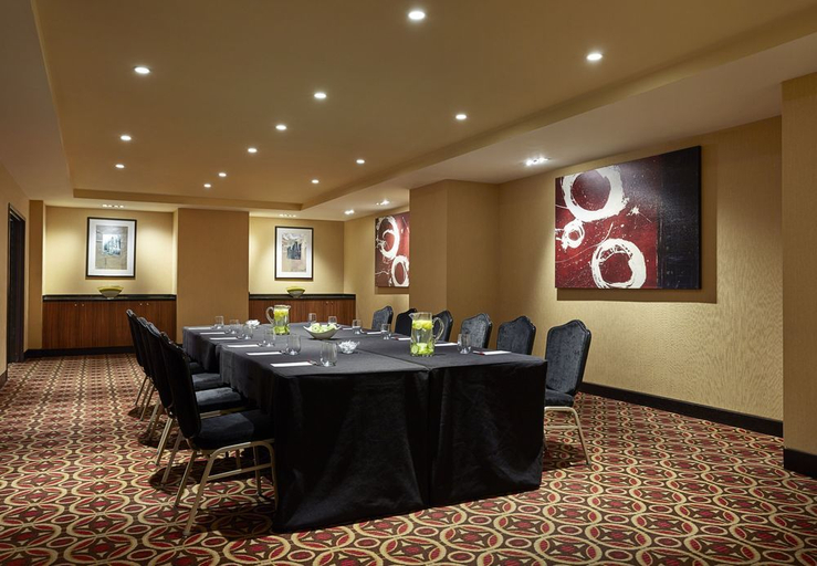 Food & Drinks, New York Marriott East Side, New York