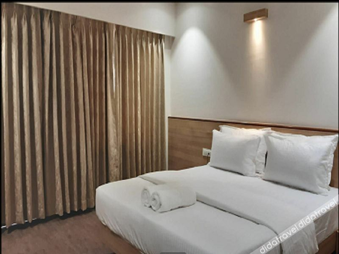 Bedroom 2, Hotel Sagar Sawali Grand, Ratnagiri