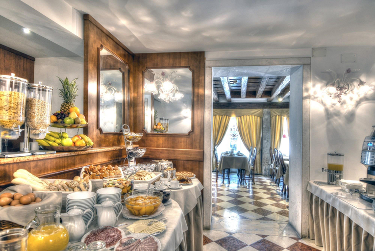 Food & Drinks 4, Hotel Scandinavia, Venezia