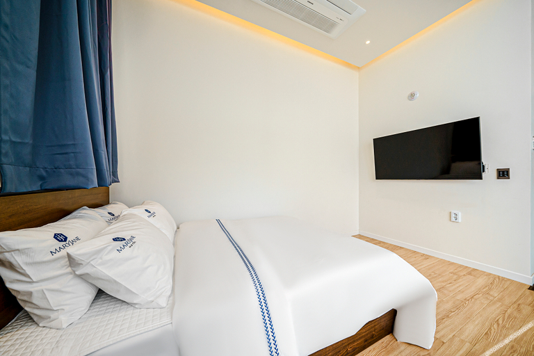Bedroom 2, Jamsil Mary Jane, Songpa