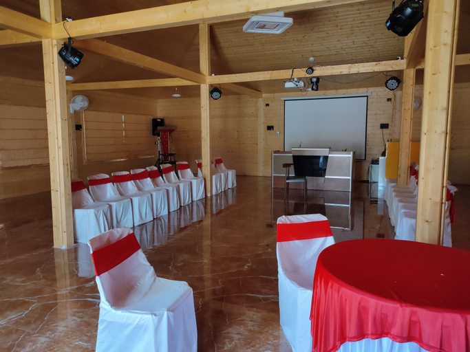 Others 4, Lakewood Resorts & Spa, Satara