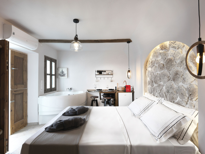 Bedroom 3, Secret Gem Suites, South Aegean
