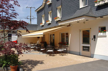 Others 4, Roannay – Francorchamps, Liège