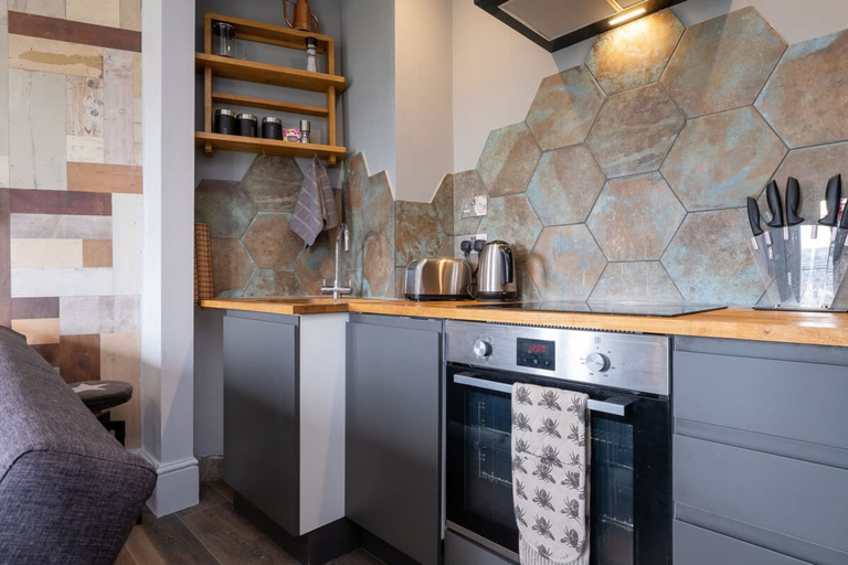 Room 5, Host Stay Wakefield Apartment, Brighton and Hove
