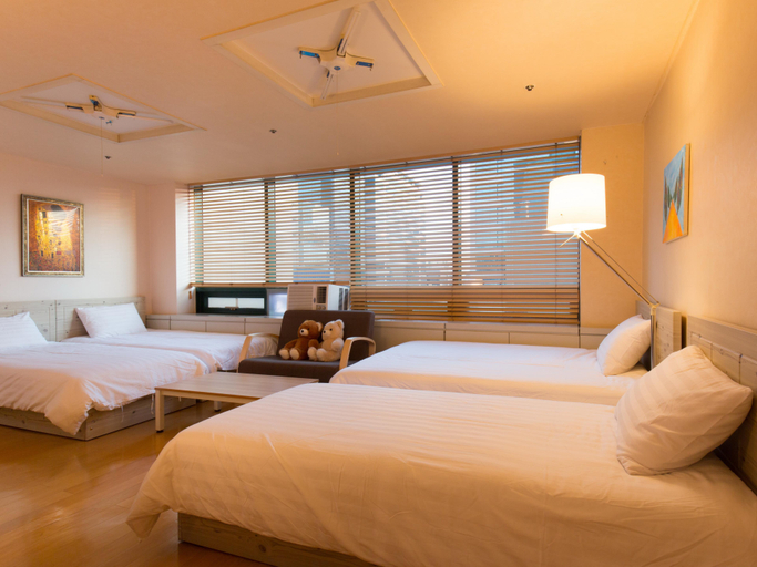 Others 3, Jeongstay Hostel, Mapo