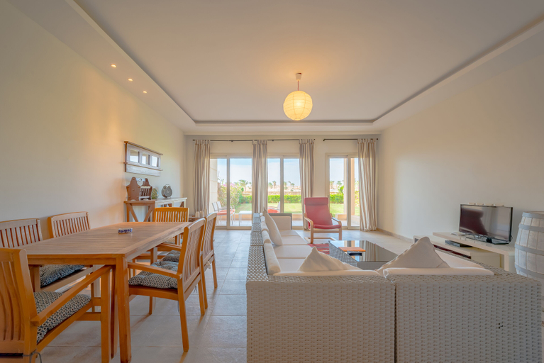 Food & Drinks, VESTA - Soma Bay Residence, Safaja