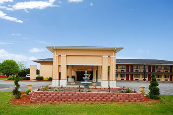 Others 3, Quality Inn, Venango