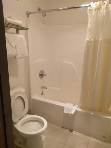 Bathroom 5, Rodeway Inn, Huntington