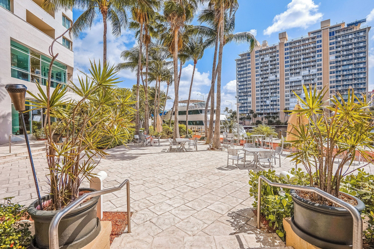 Pool, Intracoastal Oasis, Broward