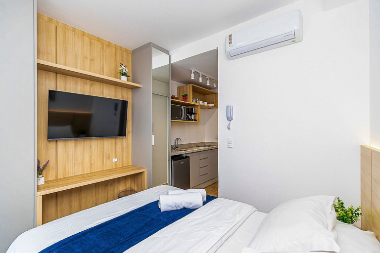 Room 4, Studio em Predio Novo no Centro - Man1708, Curitiba