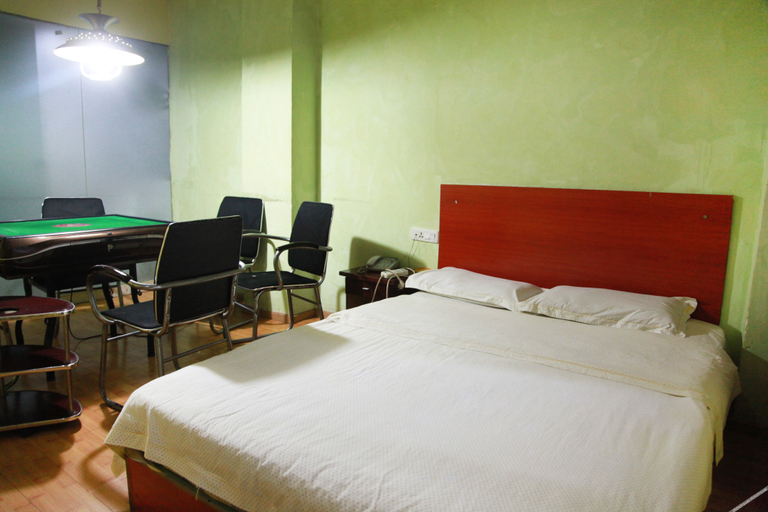 Others 3, Tianyi Hotel, Wuhan