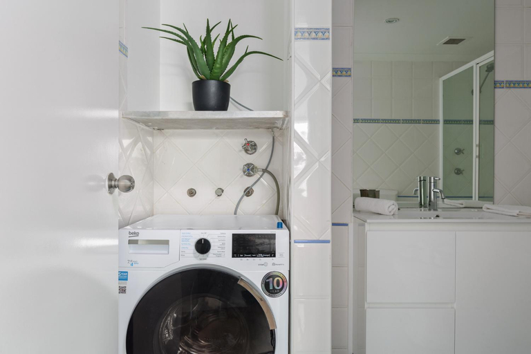 Others 4, Stylish 1-Bed Apartment Near Manly Beach, Sydney