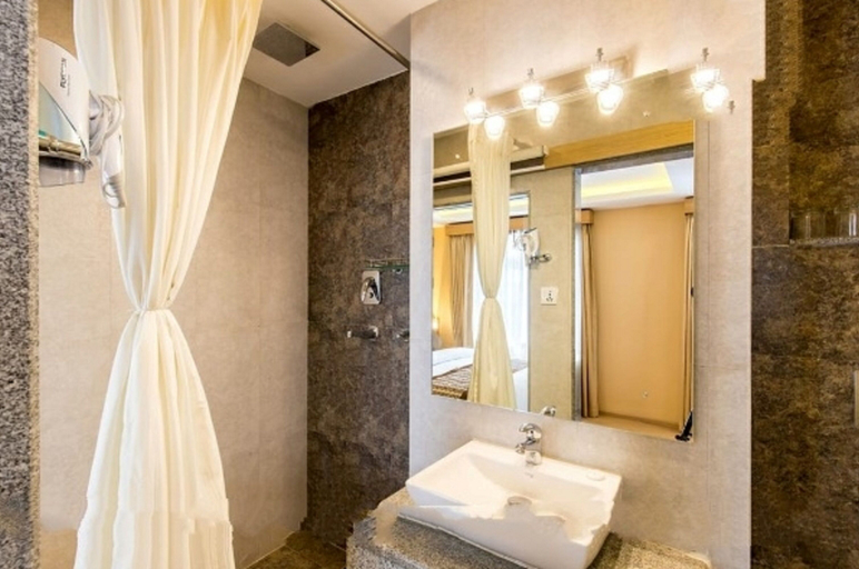 Bathroom 5, Lords Eco Inn Kathmandu, Bagmati
