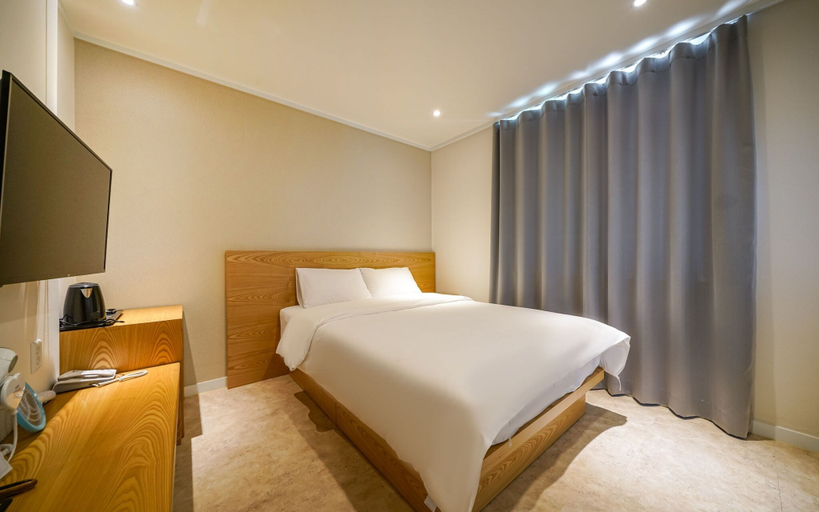 Bedroom 3, Geojedo Jangseungpo Hotel Carara, Geoje