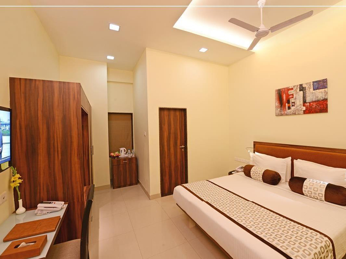 Bedroom 2, Vijaya Tej Clarks Inn, Patna, Patna