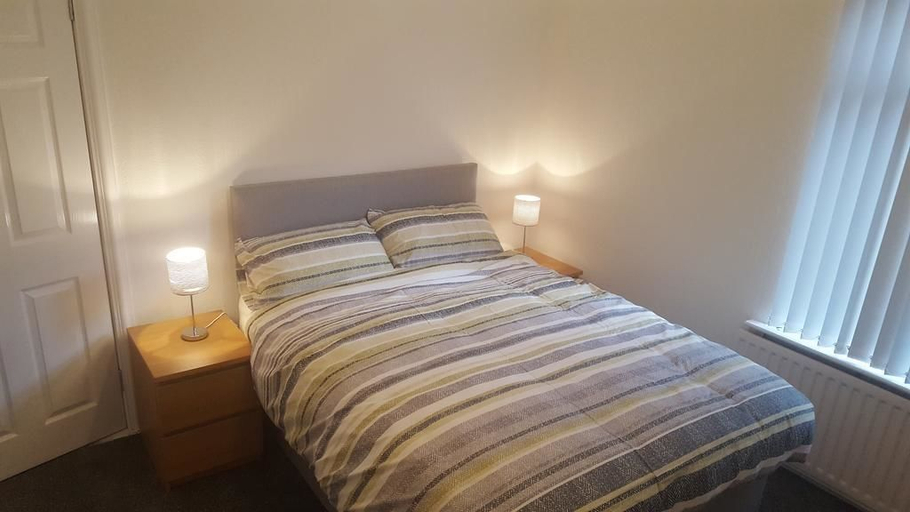 Bedroom 2, Alexandra Park House, Belfast