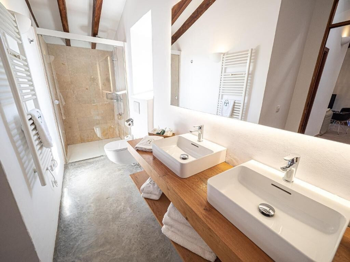 Bathroom 3, Finca Es Cabàs, Baleares