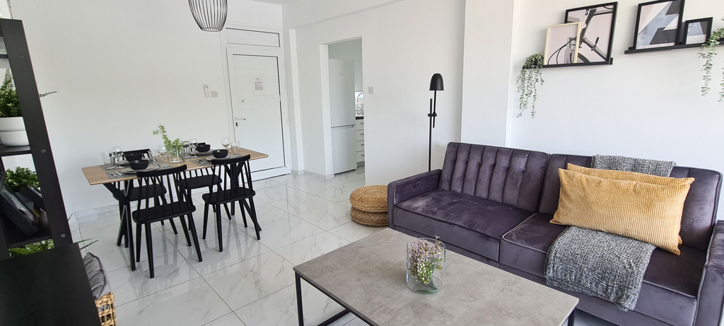 Others 3, Phaedrus Living: Seaside Executive Flat Harbour 206