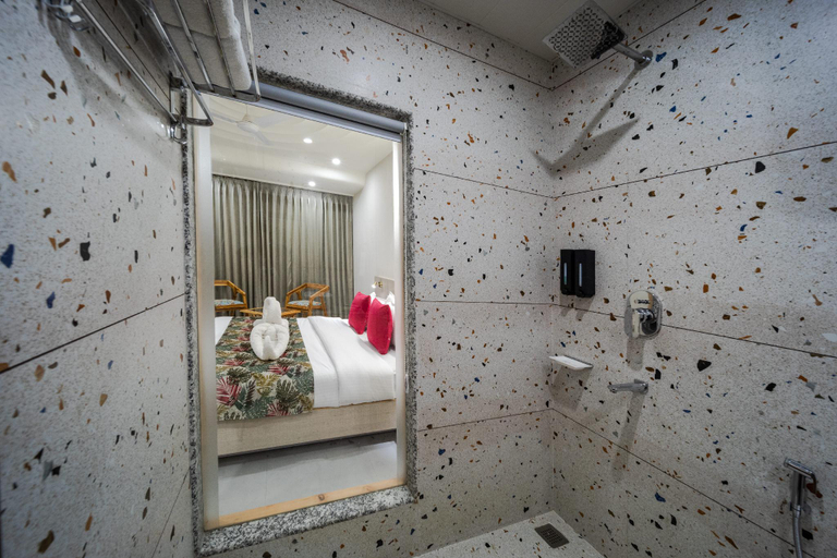 Bathroom 4, Hotel Meraki Khang Manali, Kullu