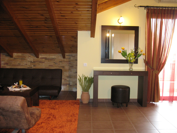 Others 5, Prigipikon Suites & Lofts, Central Greece