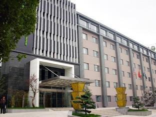 Exterior, GreenTree Inn Suzhou Heshan, Suzhou