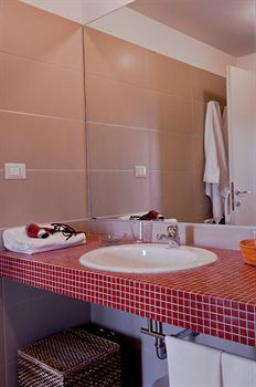Others 4, City Residence, Perugia