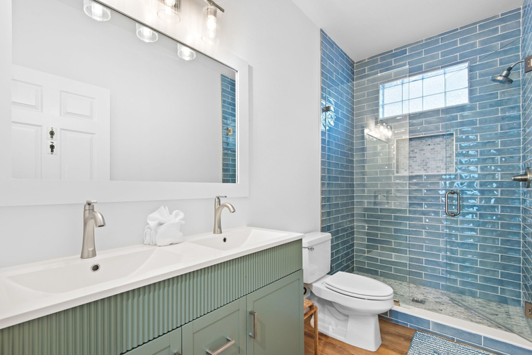 Bathroom 4, 5 Br/4ba~ Heated Community Pool ~gulf Views ~ Freshly Updated ~ Tesla Charger, Walton