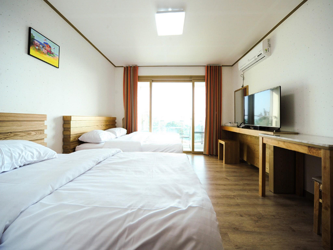 Bedroom 3, Bowhill Pension, Seogwipo