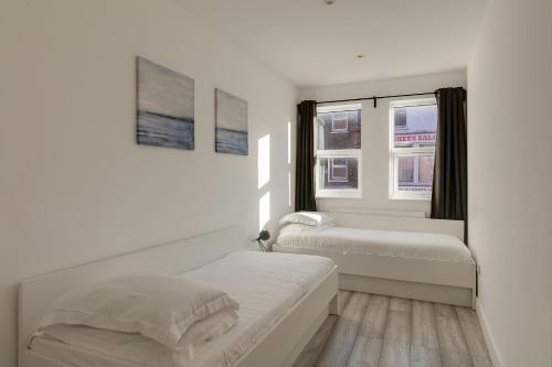 Others 4, Hounslow Central Apartments, London