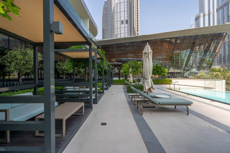 Terrace/patio 4, 1 BR Apt Luxury at Burj Crown, Dubai