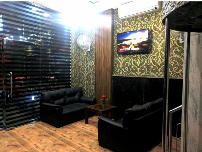 Public Area, Hotel White Castle, Gautam Buddha Nagar