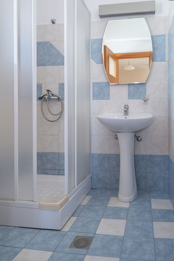 Bathroom 4, So Nice Hotel, North Aegean