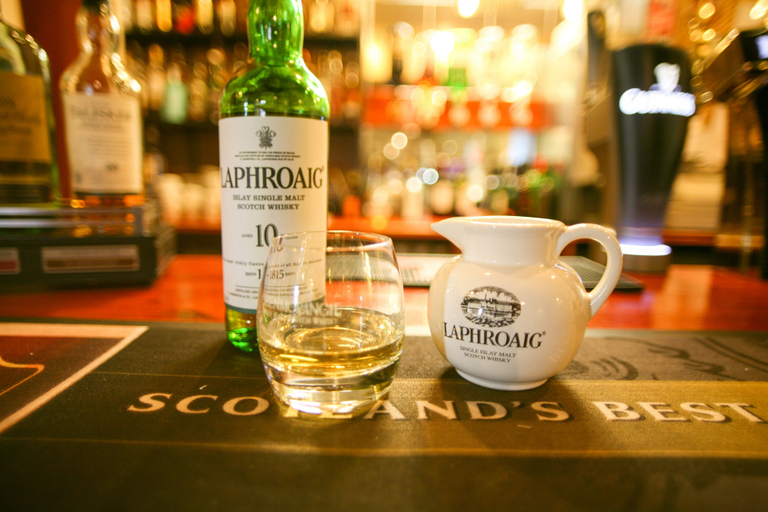 Food & Drinks 5, The Tomich Hotel, Highland
