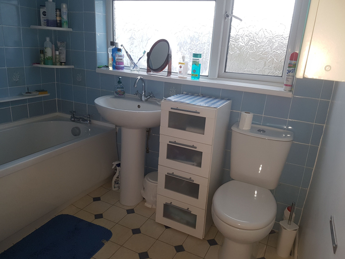 Bathroom 4, Home accommodation, Southampton