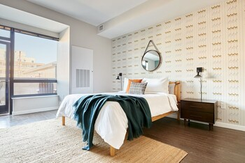 Room 3, Sonder at University Park, Denver