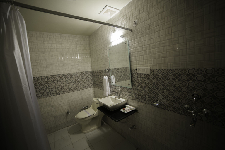 Bathroom 4, Hotel Ambience, Delhi