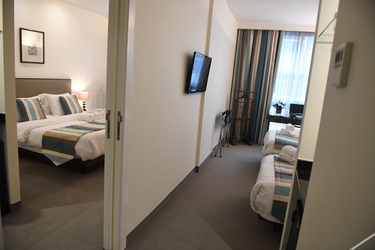 Bedroom 2, Casa D'or Hotel, Beirut